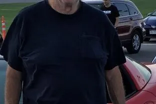 larry_kamadulski_obituary.jpg