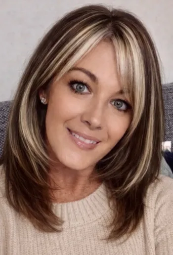 Paula Smith Headshot