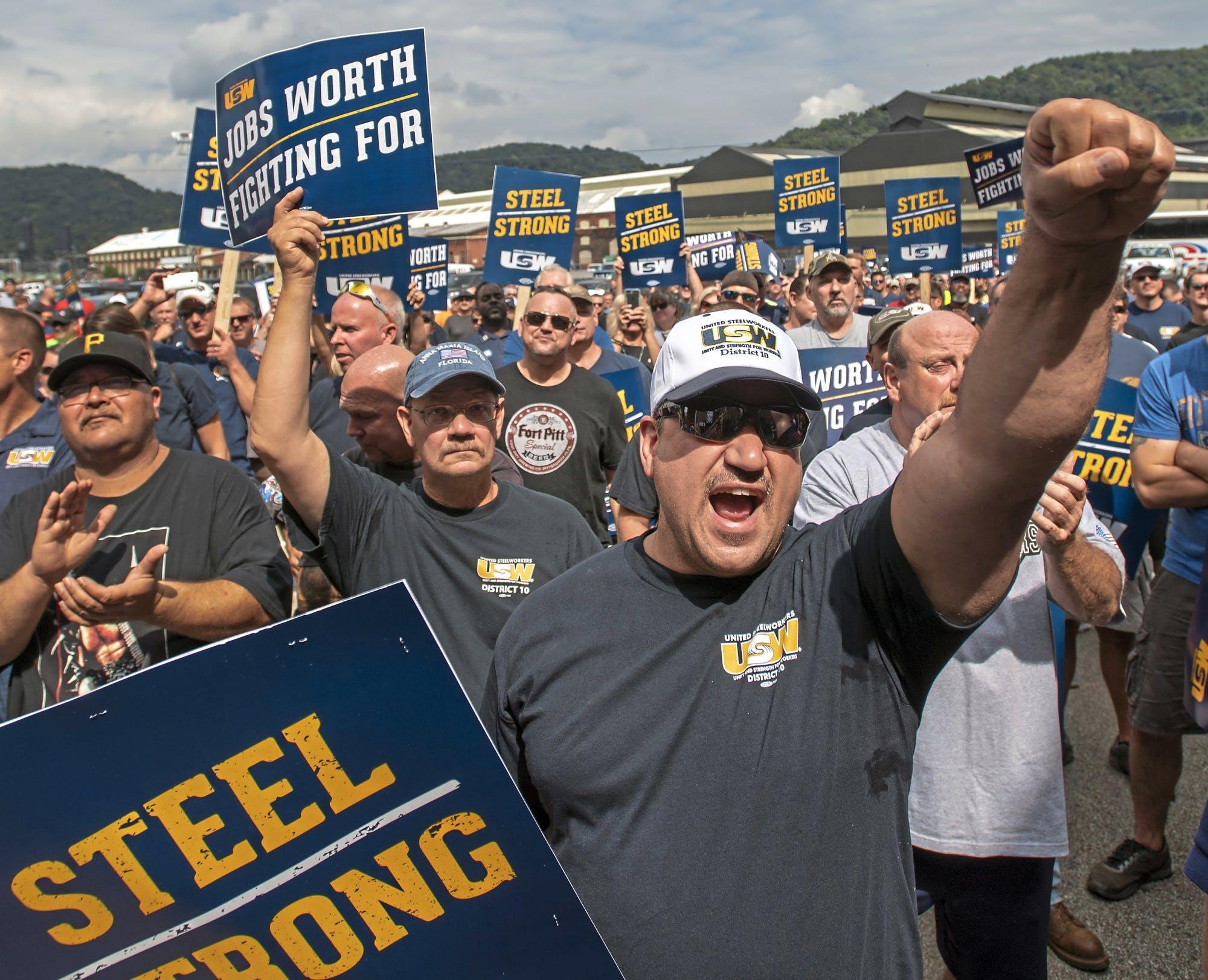 steelworker-rally